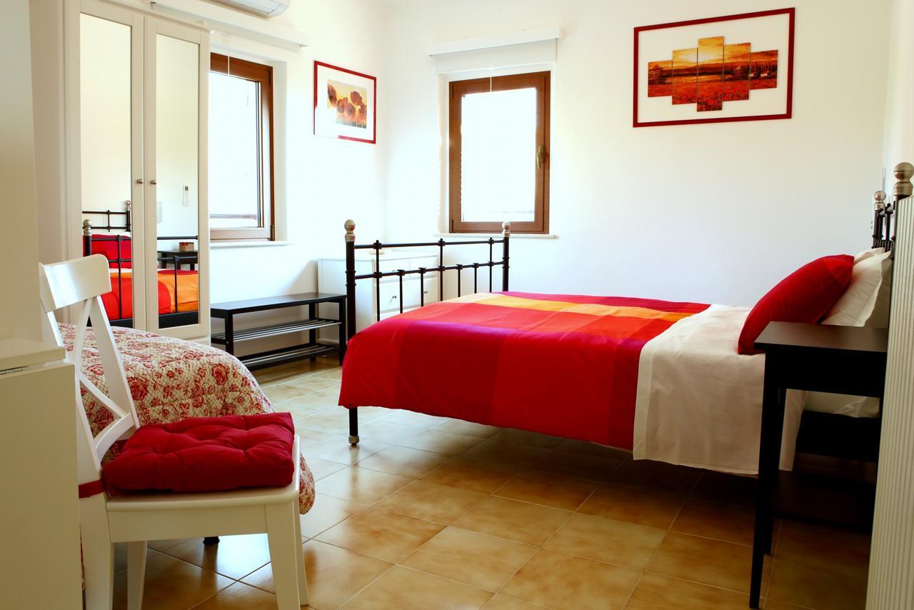 La Casa In Campagna Bed & Breakfast Cossignano Exterior photo