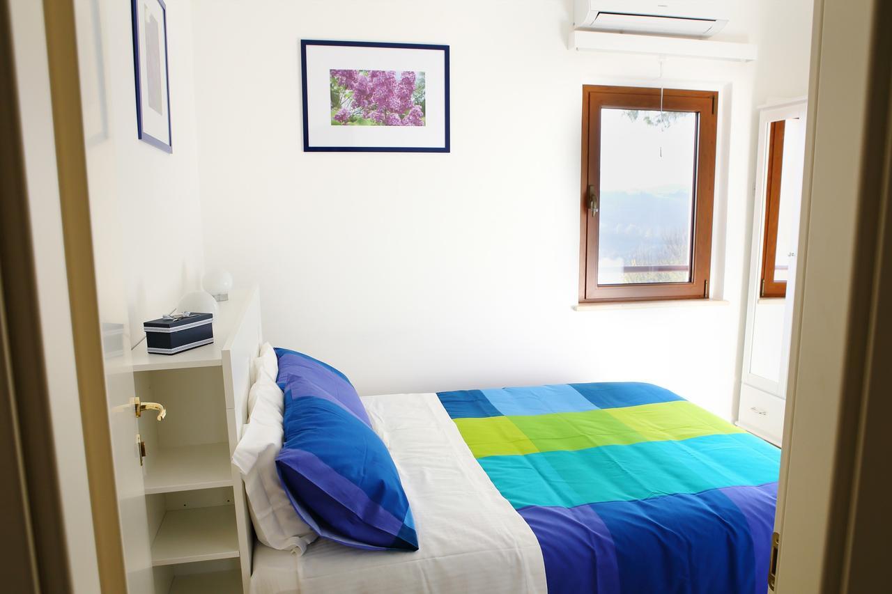 La Casa In Campagna Bed & Breakfast Cossignano Exterior photo